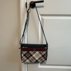 Elegant Plaid Crossbody Bag with Black and Burgundy Accents